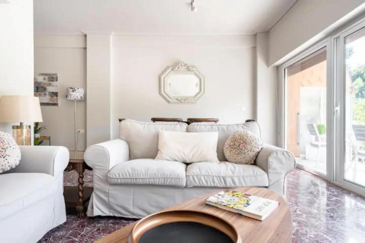 Flisvos Marina Refurbished Apartment Athens